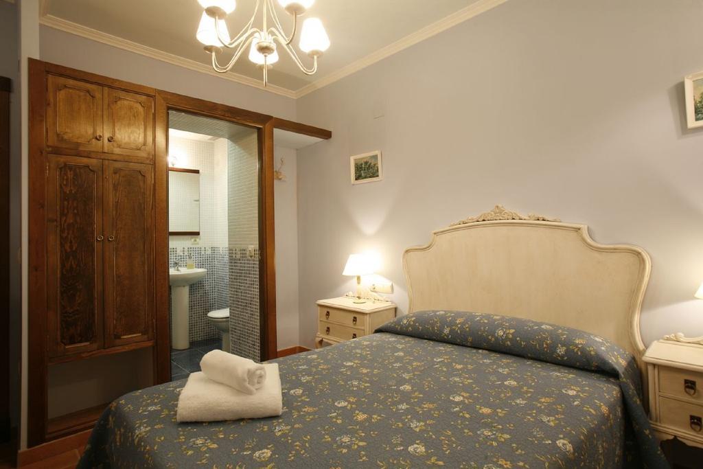 Casa Felisa Pirineo Aragones Villa Santa Eulalia de Gállego Rom bilde